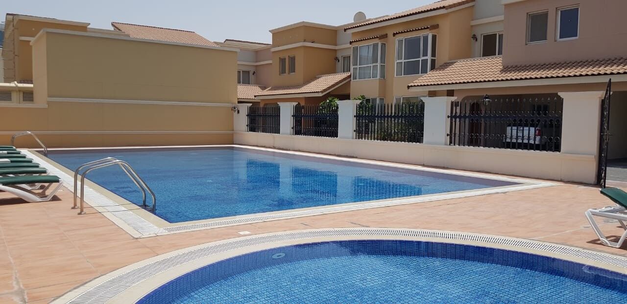 Barsha Gardens By J5 Holiday Homes 두바이 외부 사진